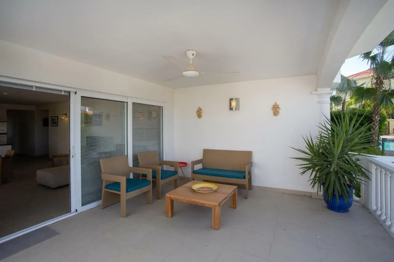 Blue Bay Triple Tree Apartment 12 Willemstad Curaçao